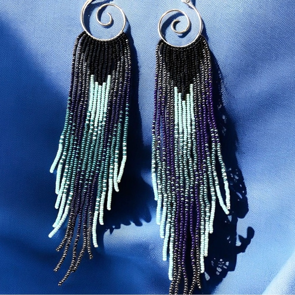 Who’s got the blues? Hand Beaded Chandelier Beaded Earrings Blues Purples - Picture 14 of 17